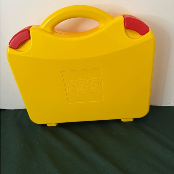 Cute and Bright Lego Yellow and Red Organizer Fast Shipping !! - Picture 1 of 5
